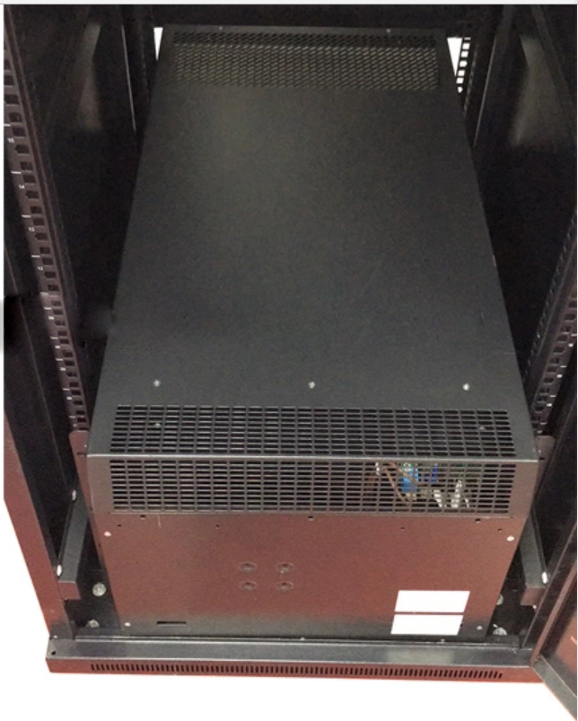 Black In - Row Air Conditioner Server Room Cooling Units For Server Rooms / Data Centers